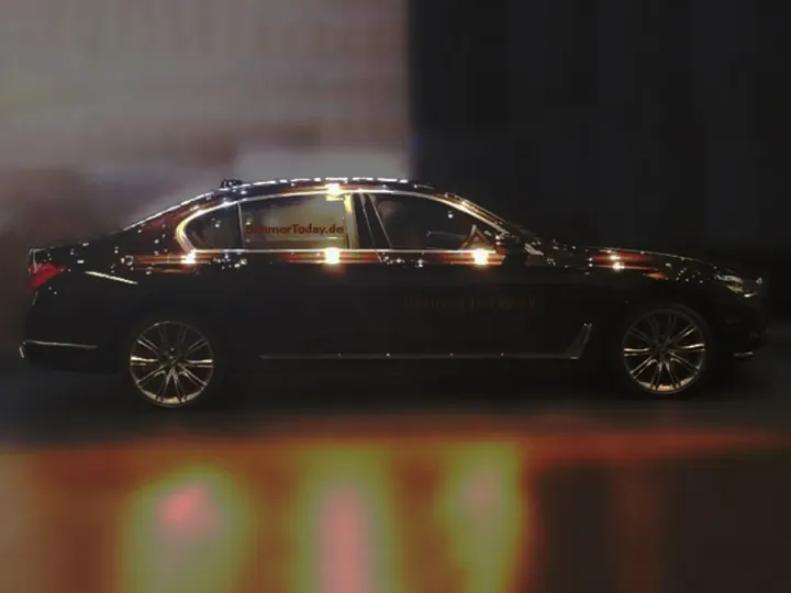 Новая BMW 7-й серии: первое "официальное" фото