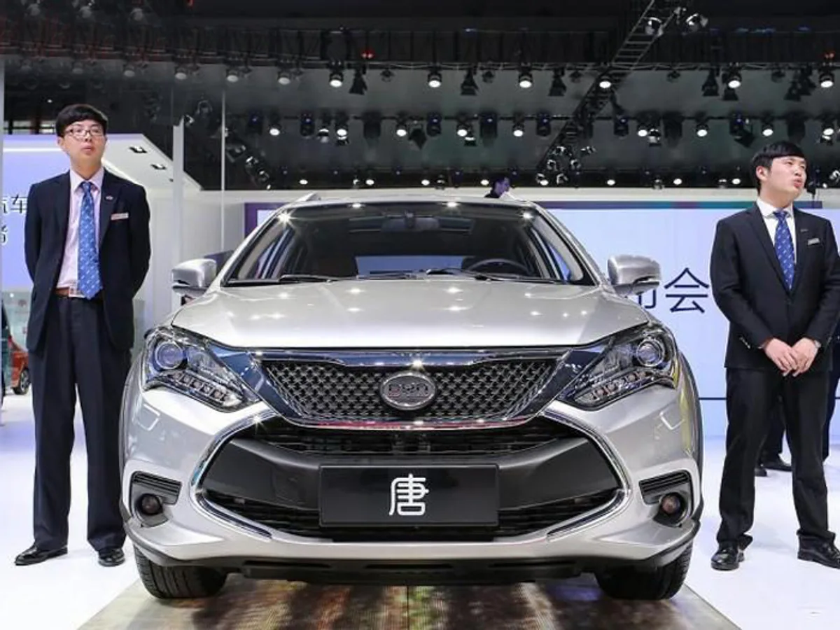 BYD-Tang-0323042015.jpg BYD в июле начнет продажи 505-сильного гибридного кроссовера