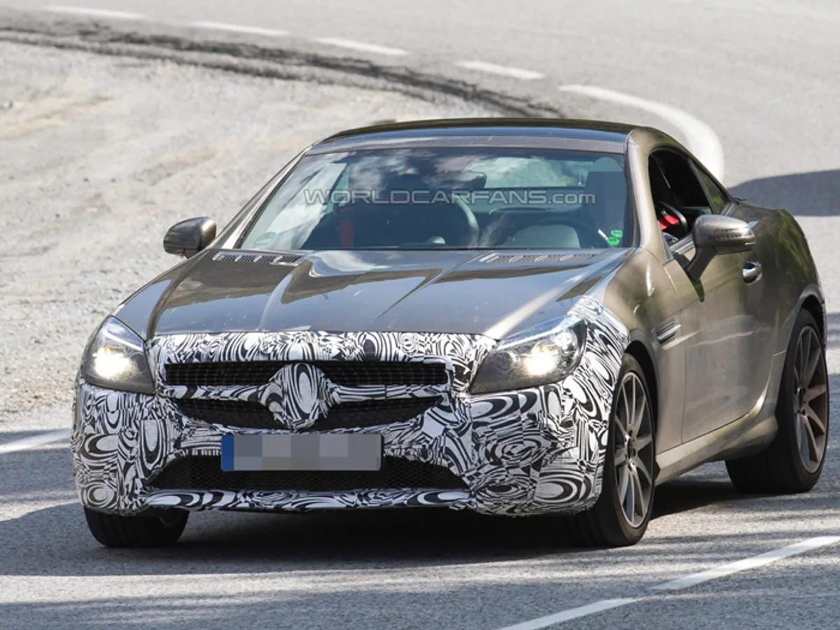 Mercedes-Benz-SLC-450-AMG-Sport-0104062015.jpg Mercedes-Benz SLC 450 AMG лишился камуфляжа