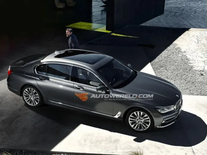 Новую «семерку» BMW рассекретили за несколько часов до премьеры