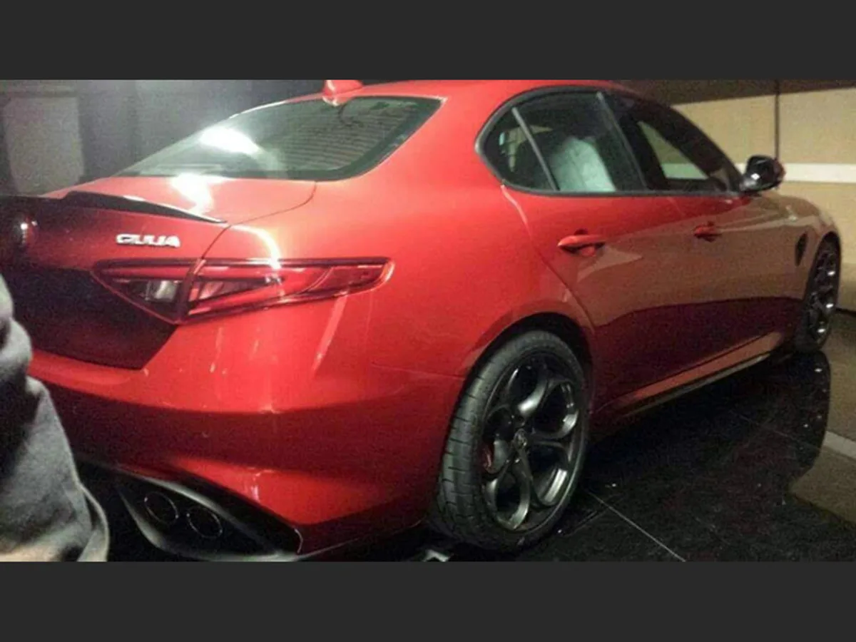 Alfa-Romeo-Giulia-0224062015.jpg Фотошпионы обнаружили новую модель Alfa Romeo