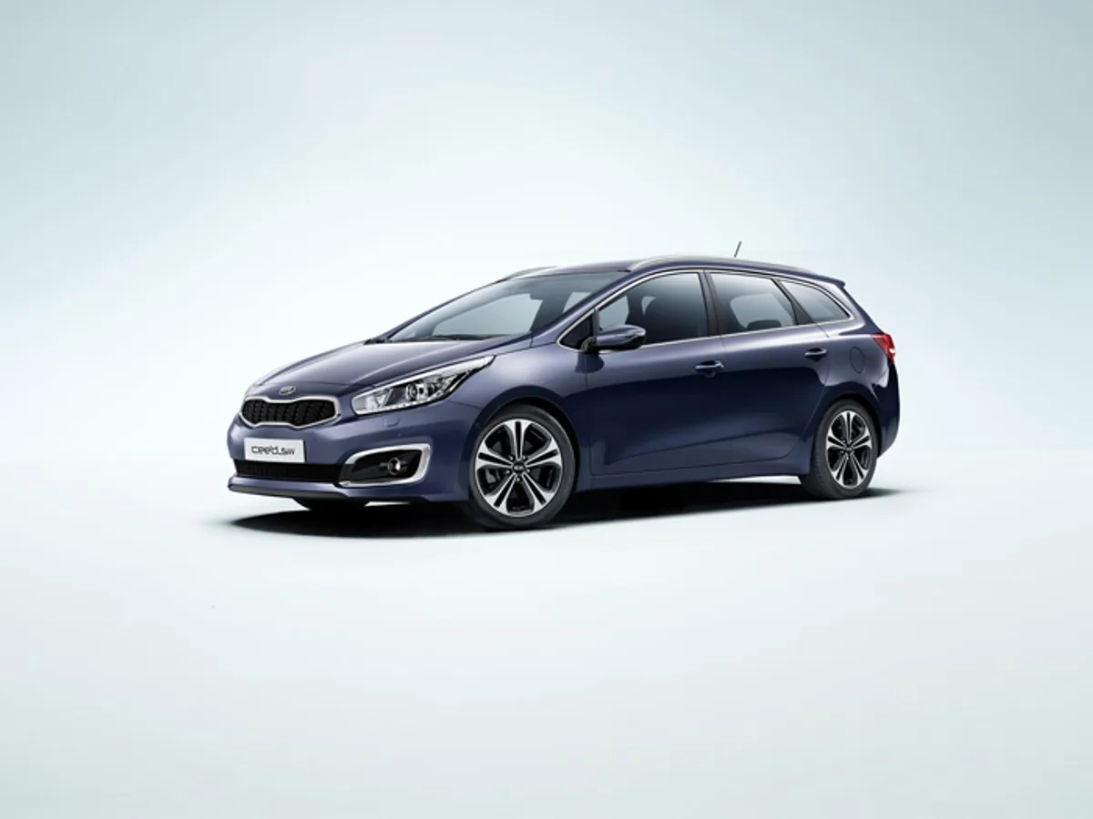 Kia представила обновленный C’eed
