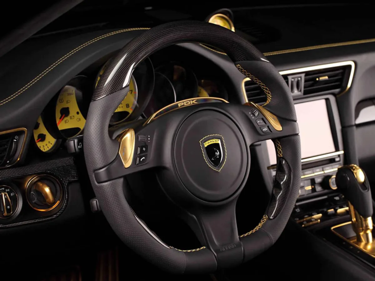 Porsche-991-GTR-Carbon-0506072015.jpg Российский тюнер представил Porsche 911 за 290 тыс. евро