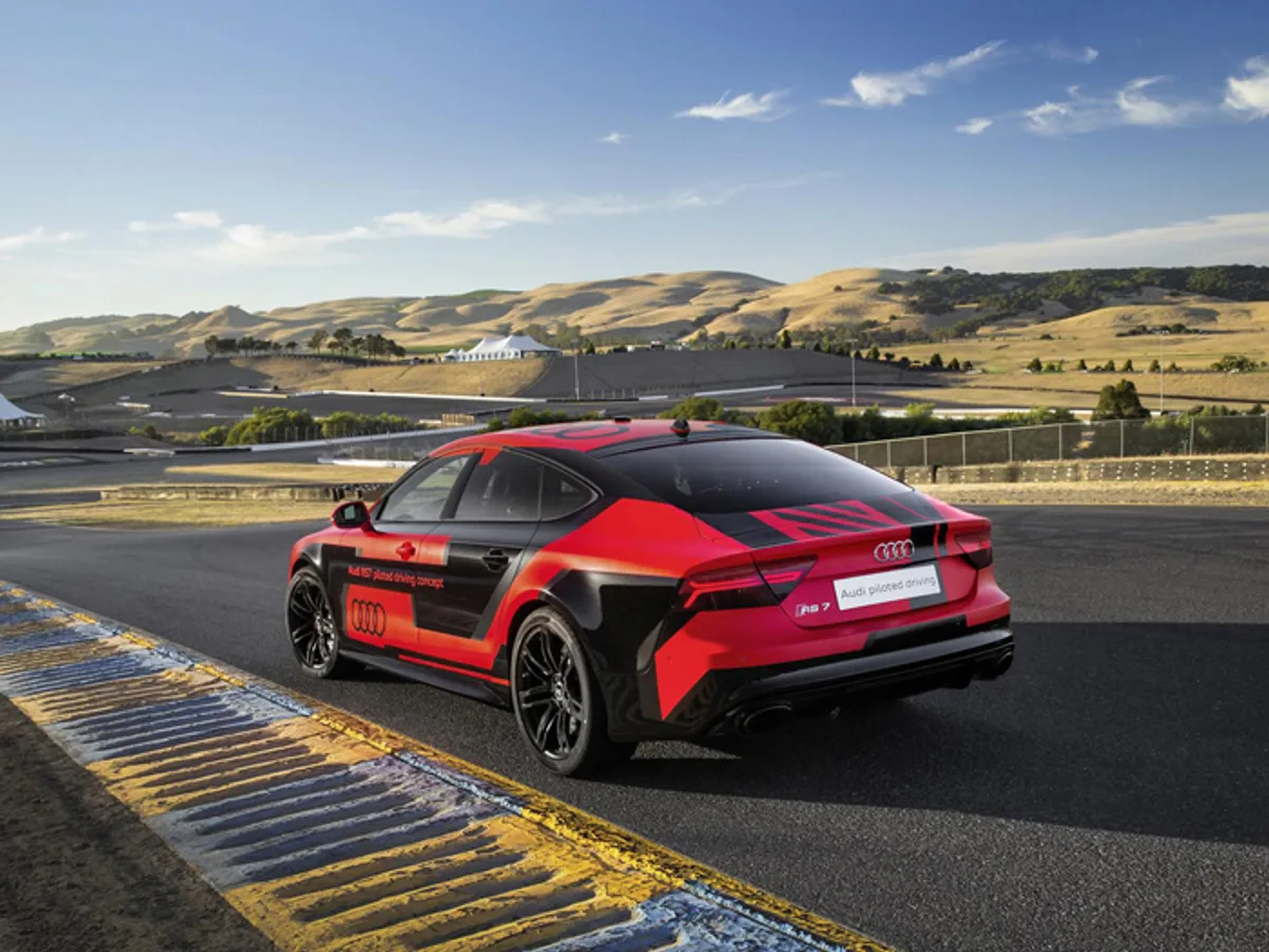 Audi-RS7-0213072015.jpg Беспилотный концепт Audi RS7 станет легче