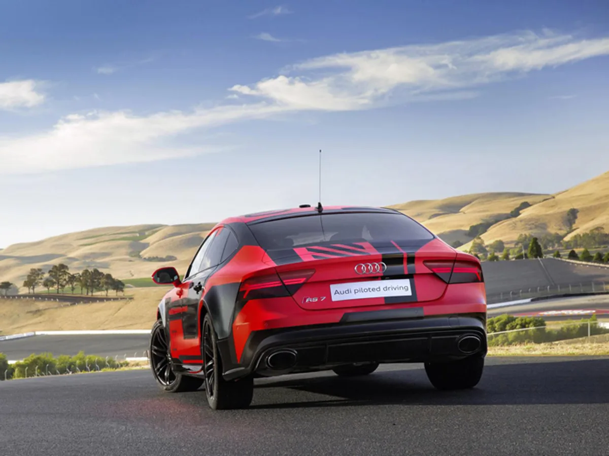 Audi-RS7-0413072015.jpg Беспилотный концепт Audi RS7 станет легче