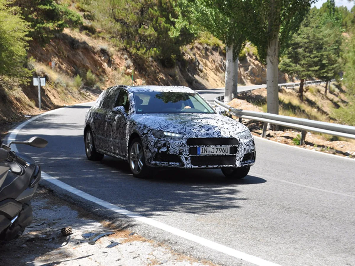 Audi тестирует новый A4 Allroad
