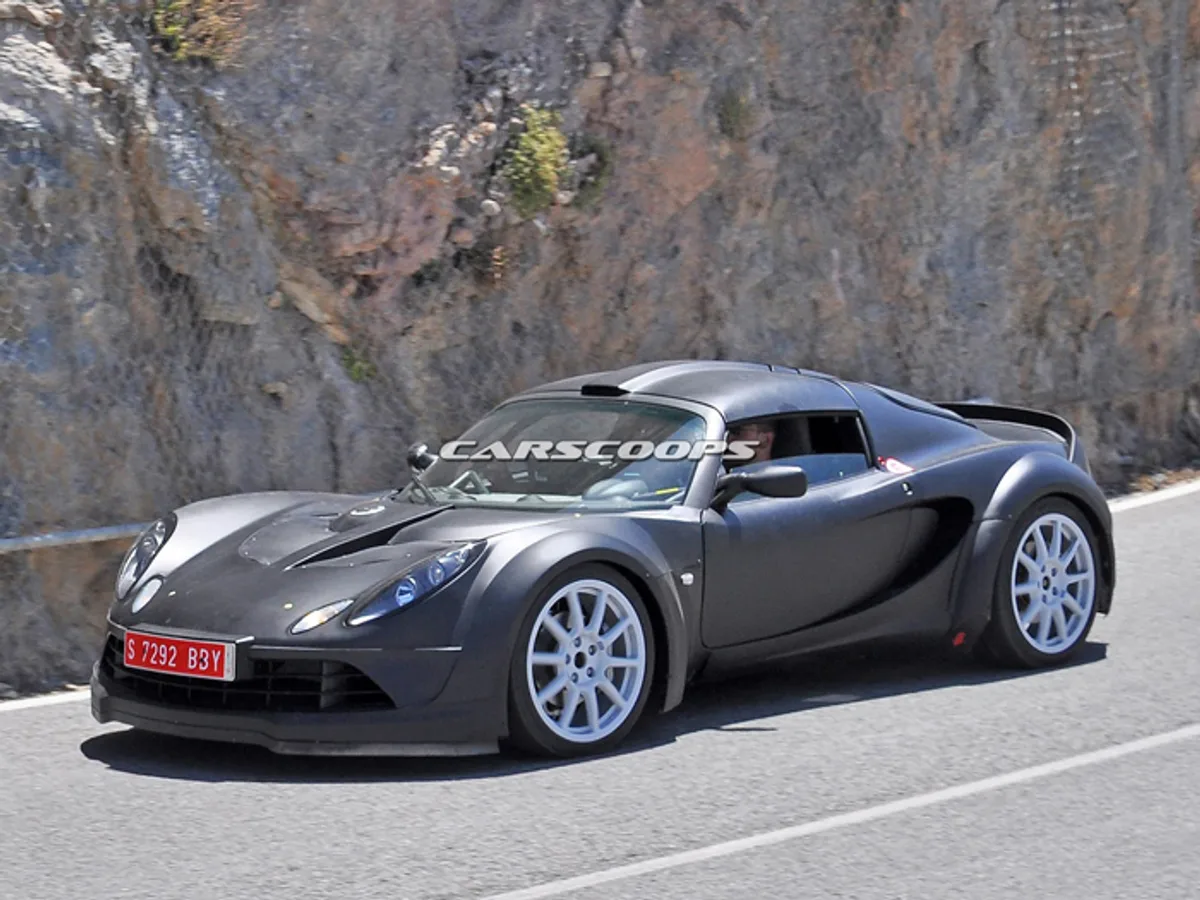 Renault-Alpine-Sports-0222072015.jpg Renault Alpine начала тесты своего первого дорожного автомобиля