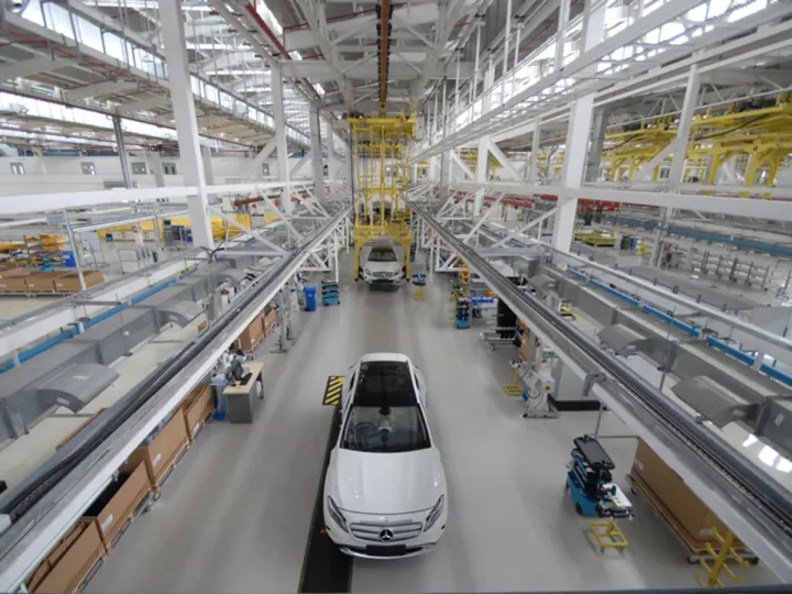 Mercedes-Benz организует сборку автомобилей в Иране