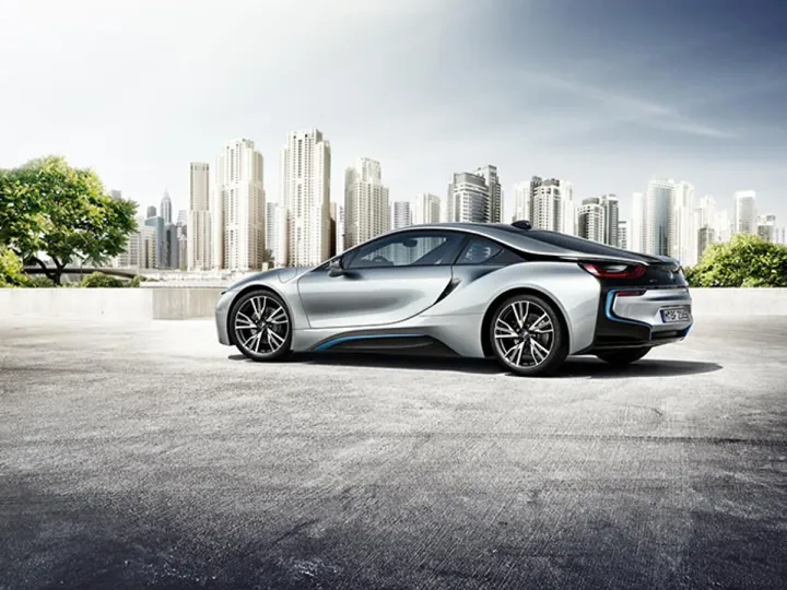 BMW подтвердила третью модель из линейки i