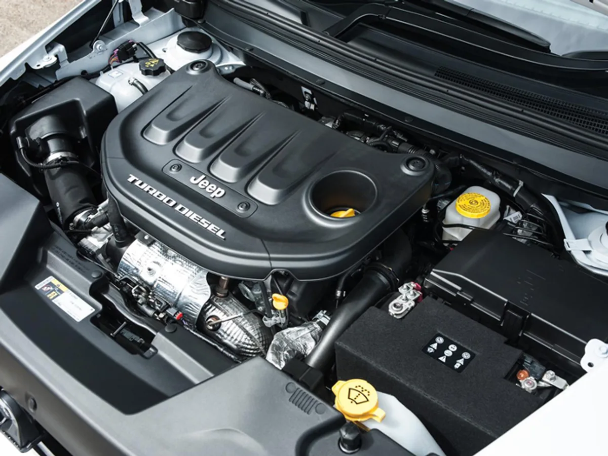 Jeep-Cherokee-0812082015.jpg Jeep запустил модель Cherokee с новым турбодизелем