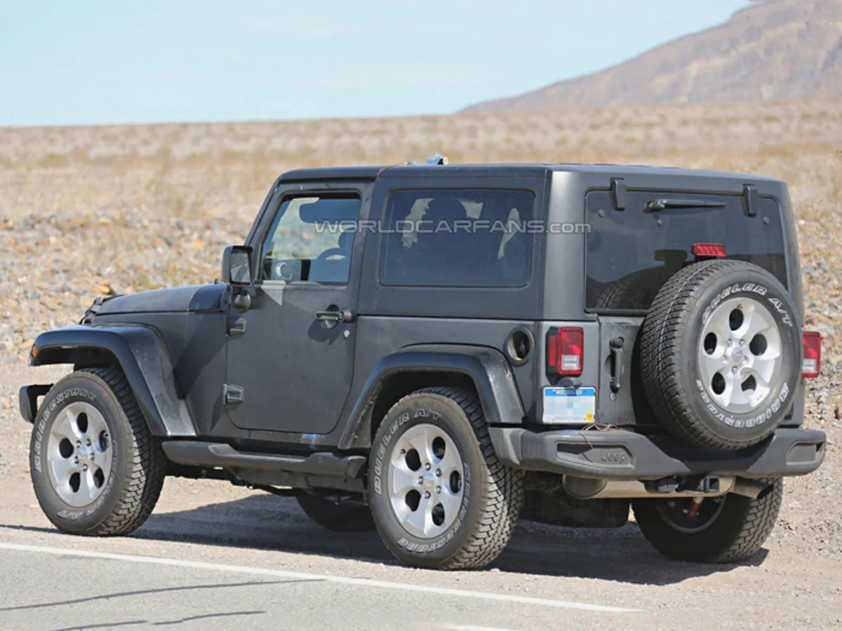 Jeep-Wrangler-0308092015.jpg Jeep начал тесты Wrangler нового поколения