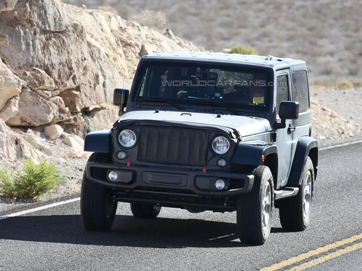 Jeep-Wrangler-0108092015.jpg Jeep начал тесты Wrangler нового поколения