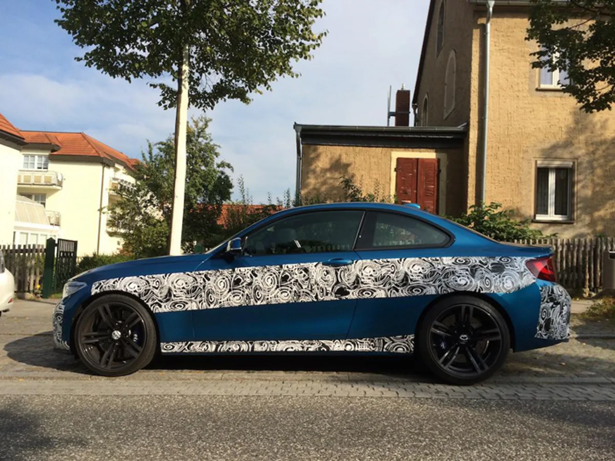 BMW-M2-0306102015.jpg Новый BMW M2 рассекречен перед премьерой