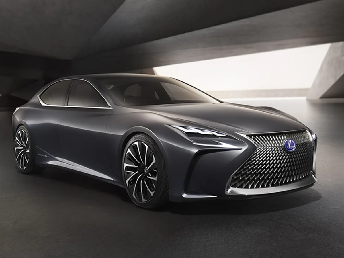 Lexus показал предвестника седана LS