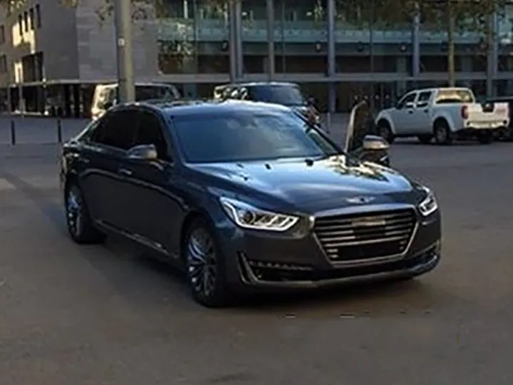 Седан Genesis G90 рассекретили раньше премьеры