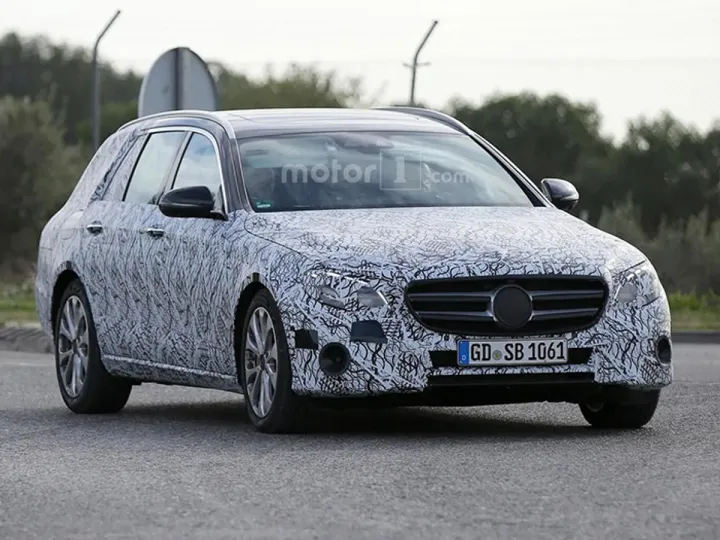 Универсал Mercedes-Benz E-класса будет похож на С-класс