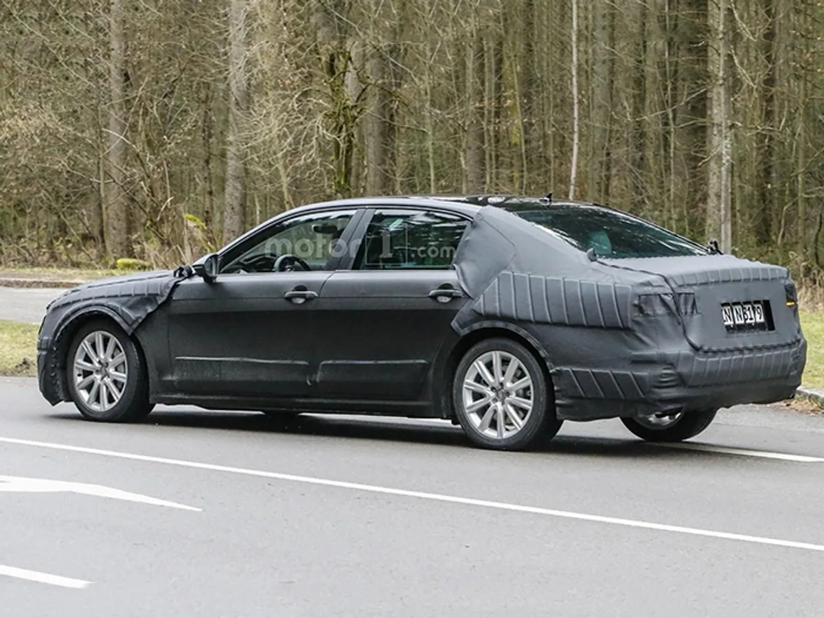 vw01.jpg Volkswagen начал испытатания нового C Coupe GTE