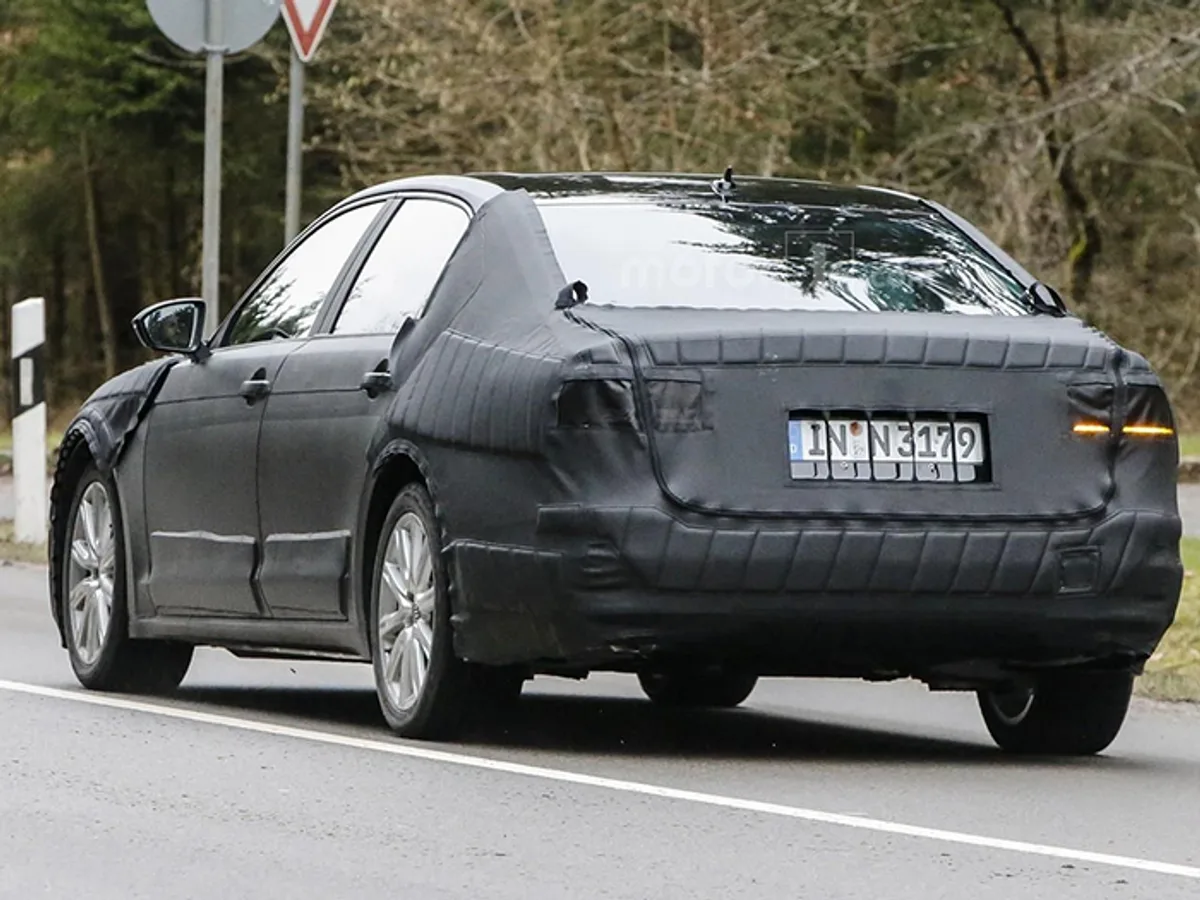 vw03.jpg Volkswagen начал испытатания нового C Coupe GTE
