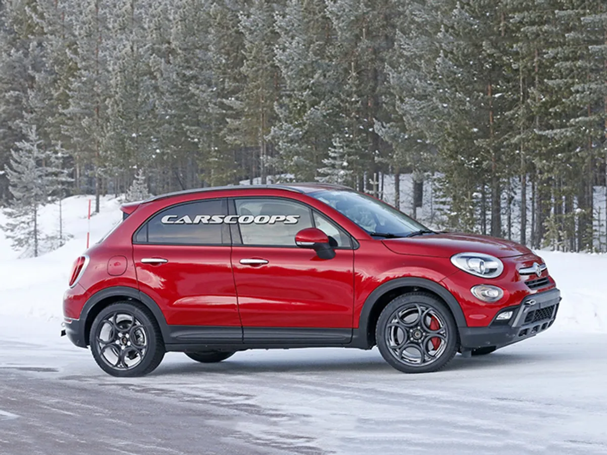 Fiat тестирует «заряженный» 500X