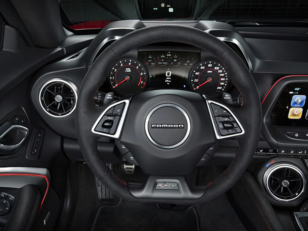 camaro02.jpg Chevrolet представил обновленный Camaro ZL1
