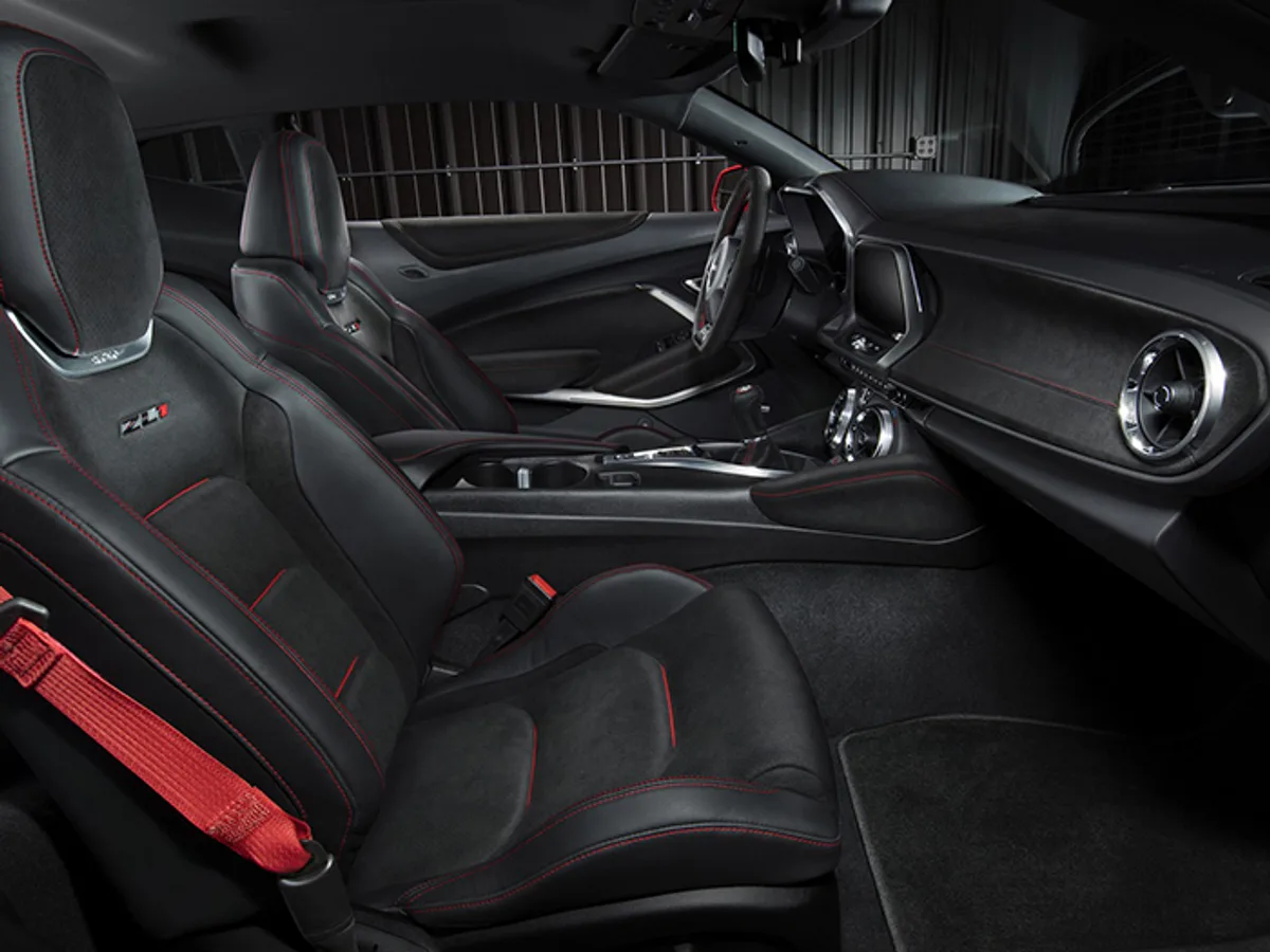 camaro03.jpg Chevrolet представил обновленный Camaro ZL1