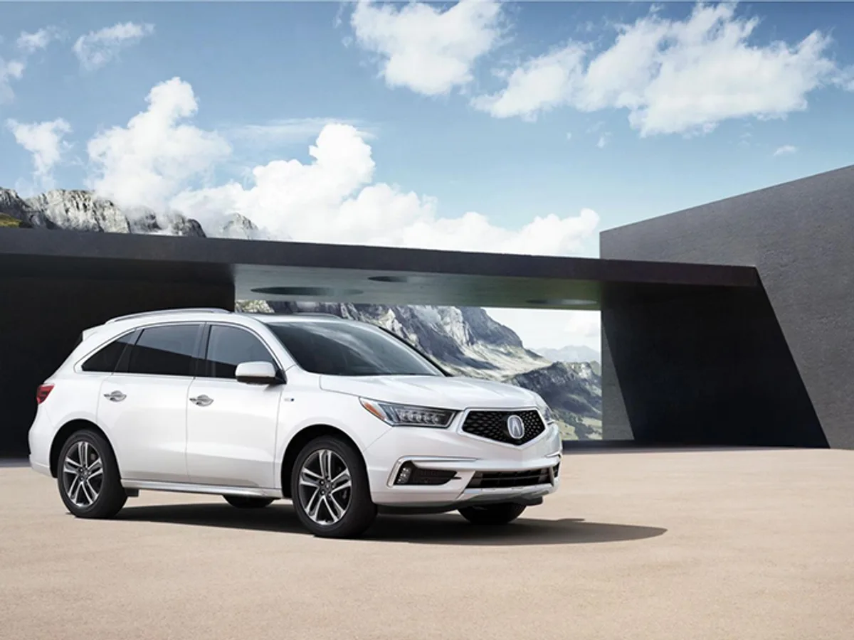 Acura показала обновленный кроссовер MDX