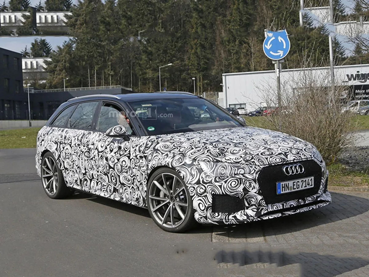 Audi RS4 Avant получит двигатель с тремя турбинами
