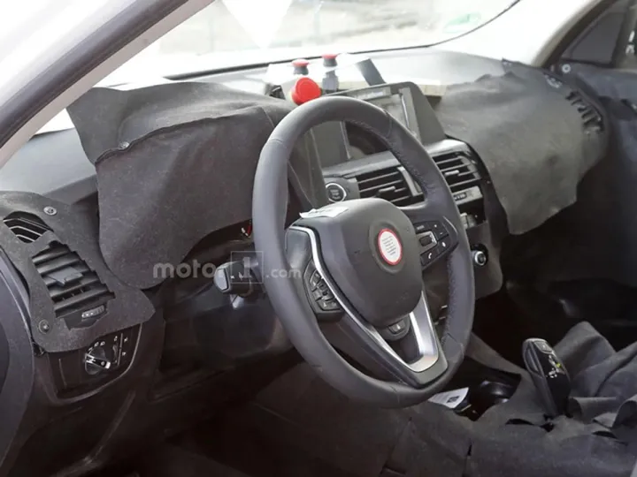 Новый BMW X3 получит цифровую приборную панель