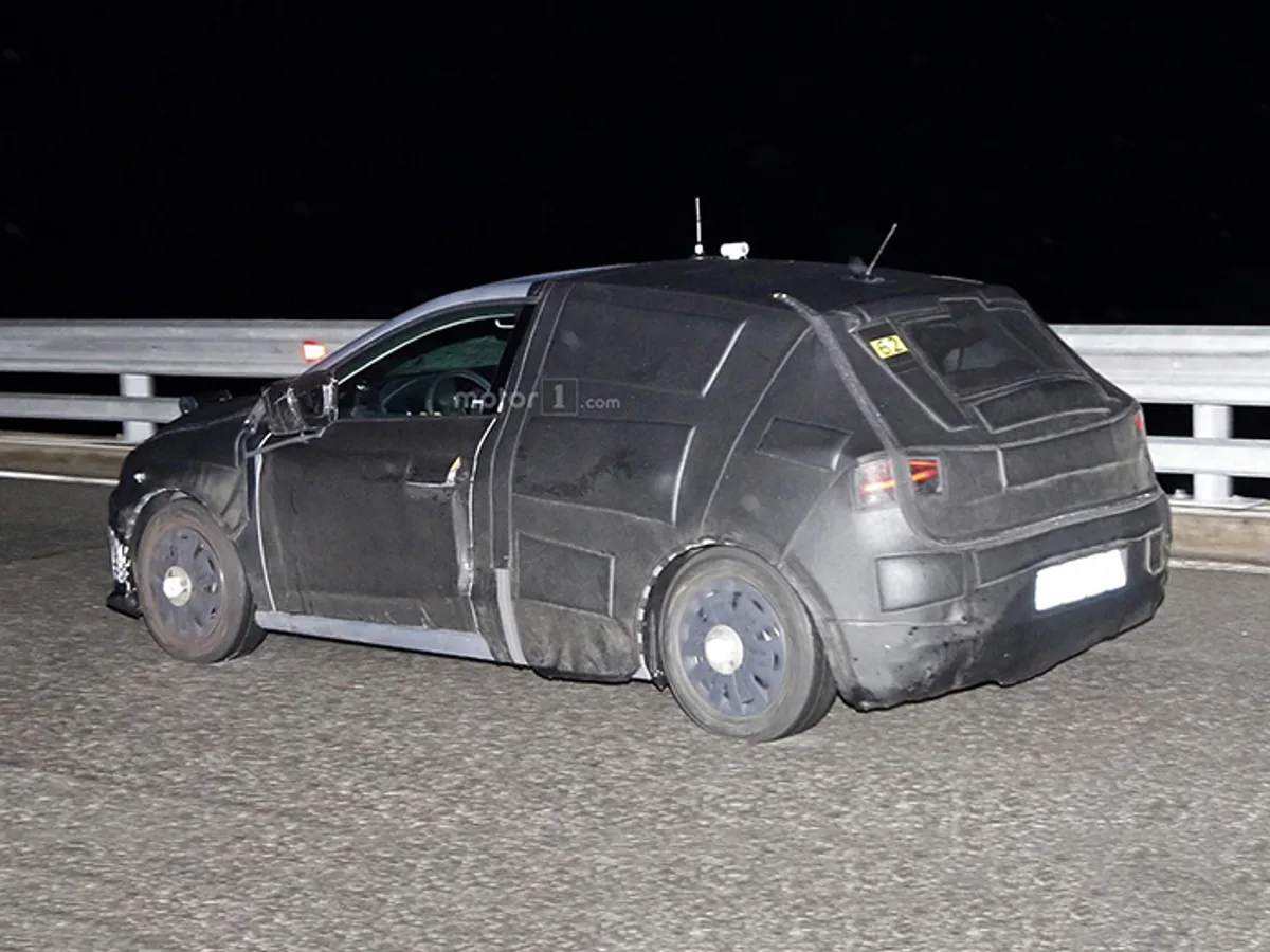 ibiza01.jpg Новое поколение Seat Ibiza представят в октябре
