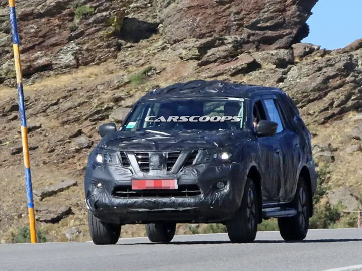 Nissan создаст внедорожник на базе пикапа Navara