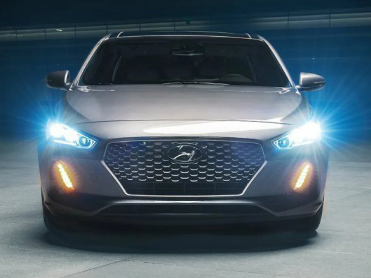 Опубликованы официальные фото нового Hyundai Elantra GT