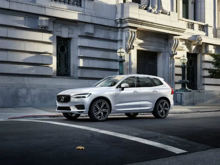 Volvo презентовала в Женеве кроссовер XC60