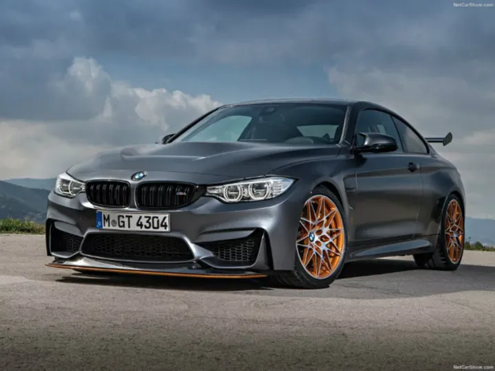 Немцы показали заряженное купе BMW M4 CS