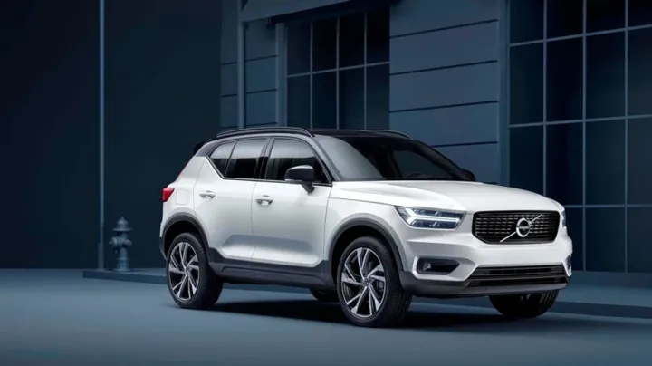 Volvo представила свой самый маленький кроссовер