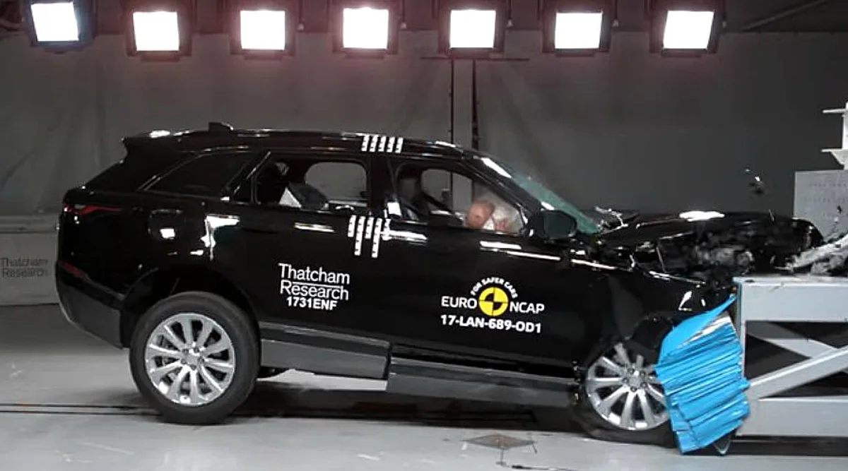 Кроссовер Range Rover Velar разбили на пять звезд