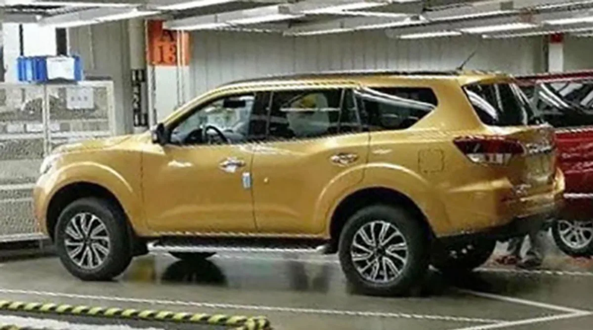 Фотошпионы заметили внедорожник Nissan Paladin во время тестов