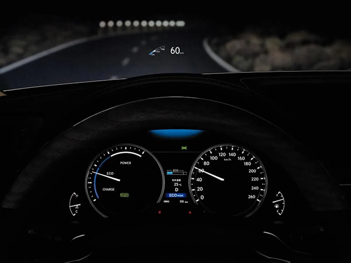 03.jpg Lexus GS 300h: гибридная эволюция