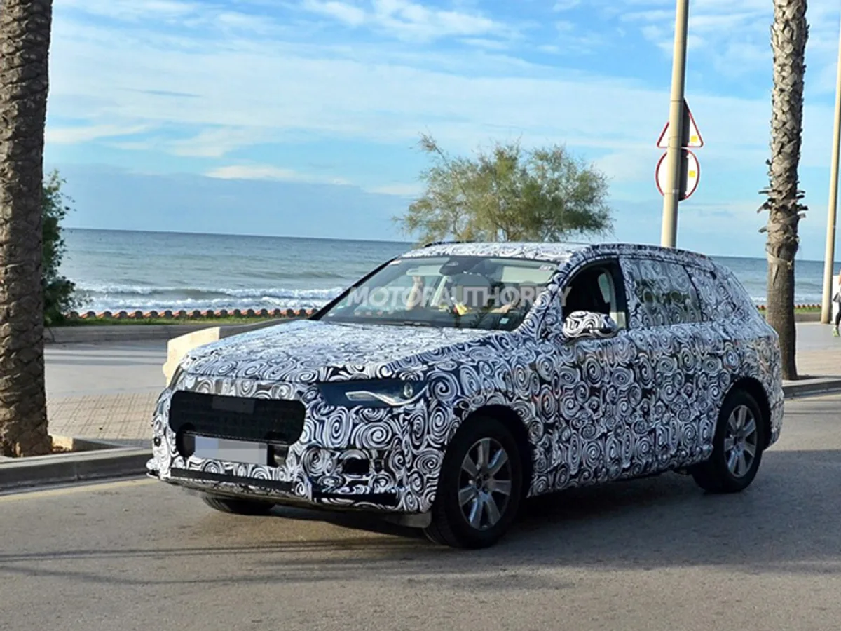 Audi Q7: первые фото нового поколения