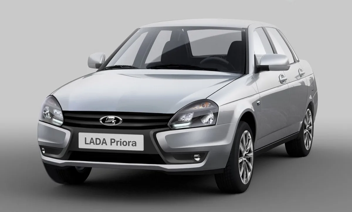 Lada Priora получит переднюю часть в стиле XRAY