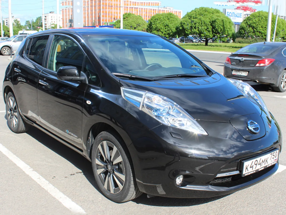 Nissan-Leaf-0116062015.jpg Nissan начал тесты электромобиля Leaf в России