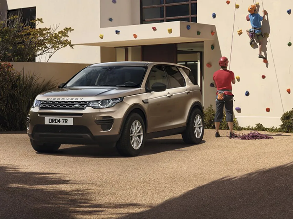 Land Rover Discovery Sport получил спецверсию для России