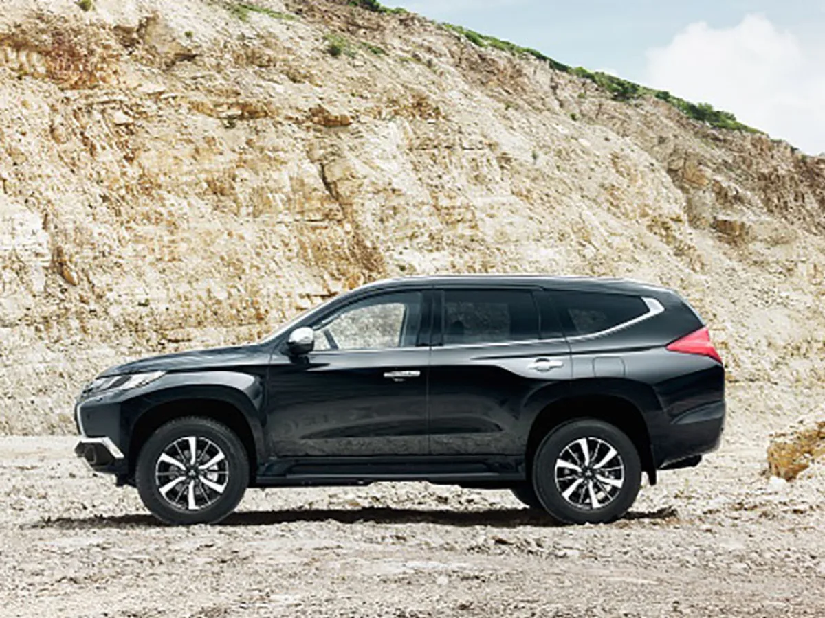Mitsubishi объявила российские цены на новый Pajero Sport
