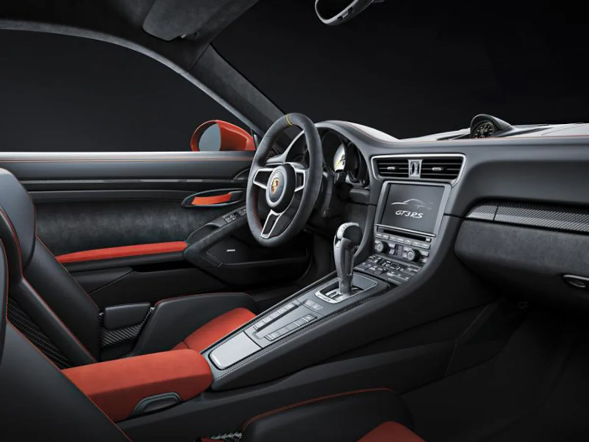 Porsche представил 911 GT3 RS