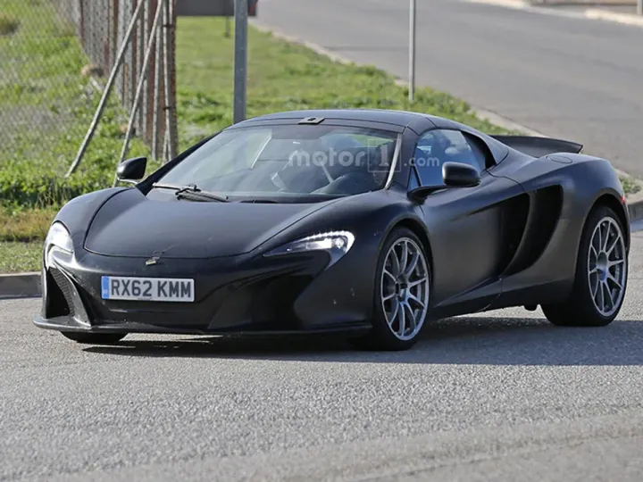 McLaren готовит открытую версию суперкара 675LT