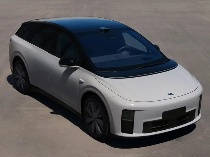 Салон нового Li Auto L9 сняли на фото до дебюта