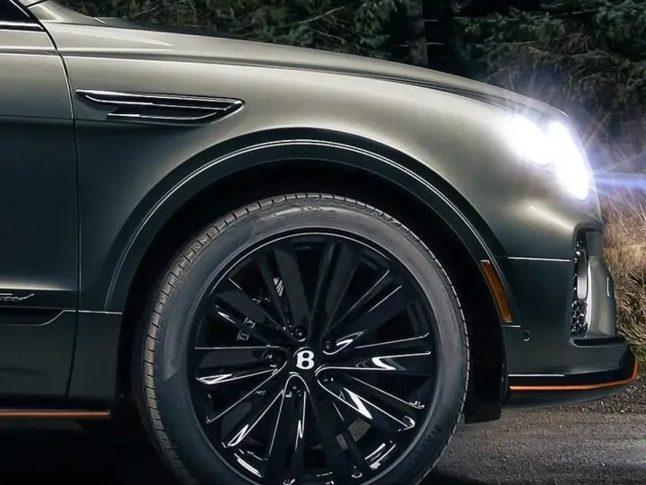 Samsung уведомил Bentley, что аккумуляторный блок грозит проблемами