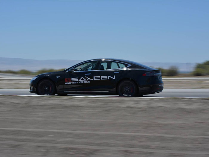 Saleen тестирует «заряженную» Tesla Model S
