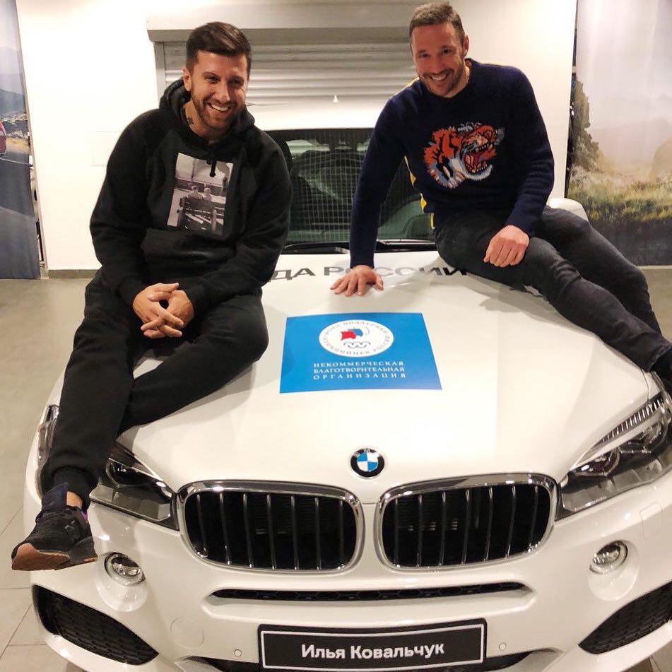 Хоккеист Илья Ковальчук продал олимпийский BMW за 7 миллионов рублей