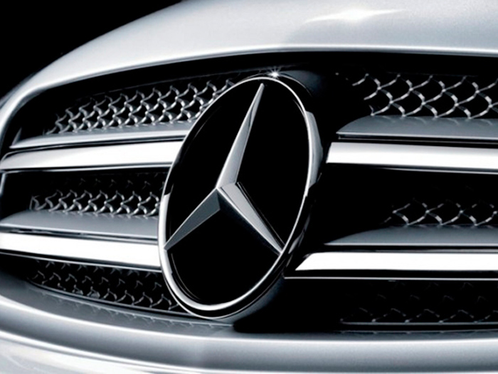 Mercedes-Benz «развелся» с Volkswagen 