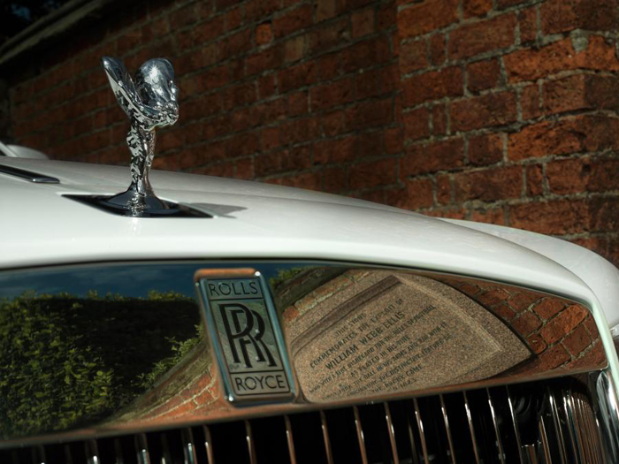Rolls-Royce выпустил спецверсию Wraith посвященную регби